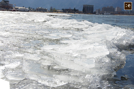 00-lake suwa3.jpg